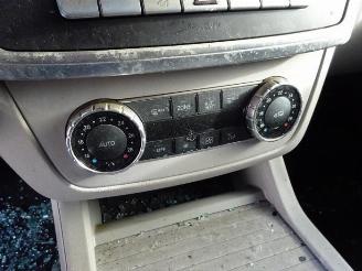 Mercedes ML ML III (166), SUV, 2011 / 2015 2.1 ML-250 CDI 16V BlueTEC 4-Matic picture 17