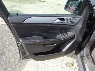 Mercedes ML ML III (166), SUV, 2011 / 2015 3.0 ML-350 BlueTEC V6 24V 4-Matic picture 8