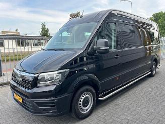 Damaged car Volkswagen Crafter 35 2.0 TDI L4H3 Highline 2023/3