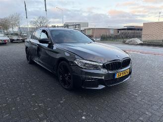 BMW 5-serie 540i xDrive High Executive picture 7