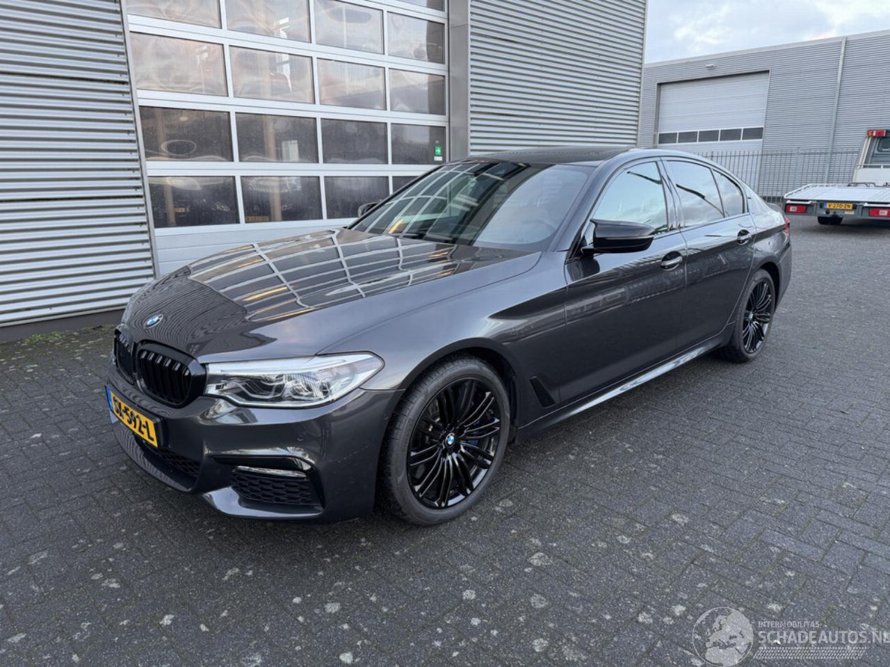 BMW 5-serie 540i xDrive High Executive