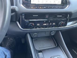 Nissan Qashqai 1.3 MHEV Xtronic N-Connecta picture 17