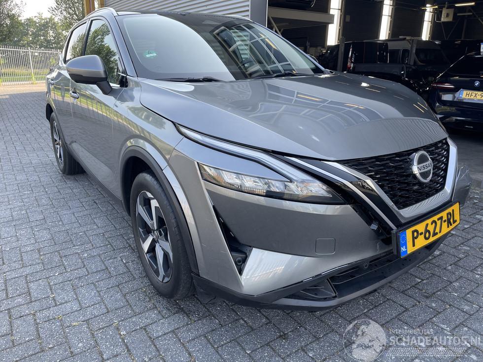 Nissan Qashqai 1.3 MHEV Xtronic N-Connecta