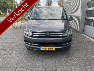 skadebil bedrijf Volkswagen Transporter Dubbelcabine met weinig km. 2.0 TDI L2H1 DC Trendline 2018/4