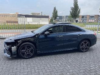 Mercedes Cla-klasse met weinig km. 200 Business Solution AMG picture 7