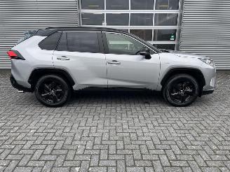 Toyota Rav-4 2.5 Hybrid Bi-Tone picture 2