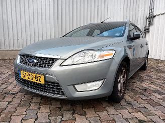 dommages scooters Ford Mondeo Mondeo IV Wagon Combi 2.0 16V (A0BC(Euro 5)) [107kW]  (03-2007/01-2015=
) 2008/5