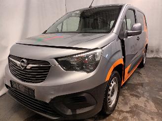 skadebil bedrijf Opel Combo Combo Cargo Van 1.6 CDTI 100 (B16DT(DV6FD)) [73kW]  (06-2018/...) 2020/5