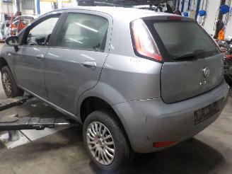 Fiat Punto Punto Evo (199) Hatchback 1.3 JTD Multijet 85 16V (199.B.4000(Euro 5))=
 [62kW]  (10-2009/02-2012) picture 4