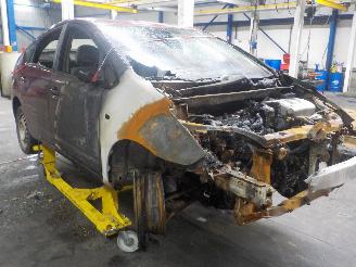 Toyota Prius Prius (NHW20) Liftback 1.5 16V (1NZ-FXE) [82kW]  (09-2003/12-2009) picture 2