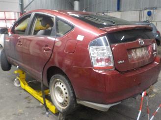 Toyota Prius Prius (NHW20) Liftback 1.5 16V (1NZ-FXE) [82kW]  (09-2003/12-2009) picture 4