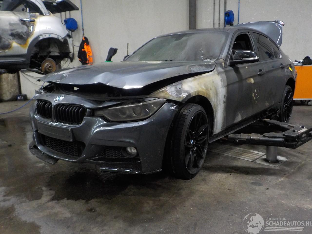 BMW 3-serie 3 serie (F30) Sedan 320i 2.0 16V (N20-B20D) [135kW]  (03-2012/10-2018)=