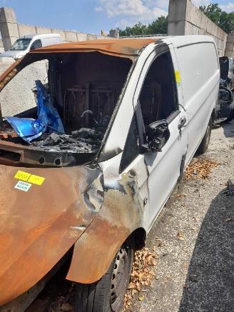 demontáž osobní automobily Mercedes  eVito (447.6) Van 41 kWh (EM780.701) [85kW]  (03-2019/...) 2019