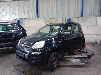 Autoverwertung Fiat Panda Panda/Pandina (312) Hatchback 0.9 TwinAir Turbo 85 (312.A.2000) [63kW]=
  (02-2012/...) 2012
