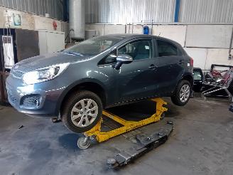 Autoverwertung Kia Rio Rio III (UB) Hatchback 1.1 CRDi VGT 12V (D3FA) [55kW]  (09-2011/12-201=
7) 2012