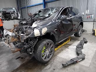 Autoverwertung Porsche Cayenne Cayenne II (92A) SUV 3.0 S E-Hybrid 24V (MCG.EA) [306kW]  (05-2011/05-=
2017) 2016