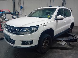 Uttjänta bilar auto Volkswagen Tiguan Tiguan (5N1/2) SUV 1.4 TSI 16V (CTHD) [118kW]  (05-2011/07-2018) 2013/0