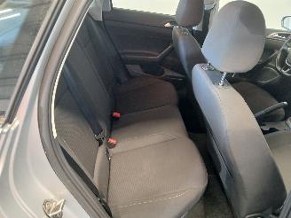 Volkswagen Polo Polo VI (AW1) Hatchback 5-drs 1.0 TSI 12V (CHZL) [70kW]  (06-2017/...)= picture 9