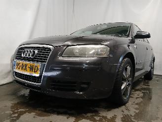 Unfallwagen Audi A3 A3 Sportback (8PA) Hatchback 5-drs 1.6 (BGU) [75kW]  (09-2004/03-2013)= 2005/5