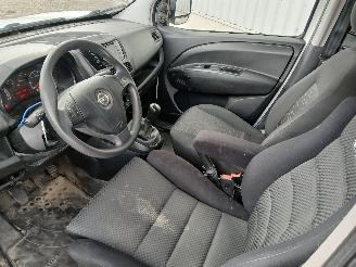 Opel Combo Combo Van 1.3 CDTI 16V (330.A.1000) [70kW]  (03-2016/12-2018) picture 9