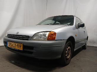 Autoverwertung Toyota Starlet Starlet (EP9) Hatchback 1.3,XLi,GLi 16V (4EFE) [55kW]  (01-1996/07-199=
9) 1998/10