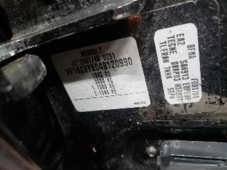 Renault Zoé Zoé (AG) Hatchback 5-drs 65kW (5AM-450(5AM-B4)) [65kW]  (06-2012/03-=
2024) picture 6