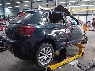 Volkswagen Polo Polo VI (AW1) Hatchback 5-drs 1.0 TSI 12V (DXTA) [70kW]  (06-2017/...)= picture 3