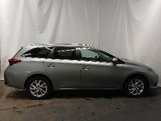 Toyota Auris Auris Touring Sports (E18) Combi 1.2 T 16V (8NR-FTS) [85kW]  (03-2015/=
12-2018) picture 7
