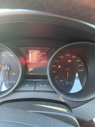 Seat Ibiza Ibiza IV (6J5) Hatchback 5-drs 1.2 12V (CGPB) [44kW]  (07-2009/05-2015=
) picture 2