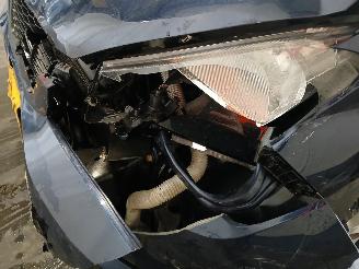 Seat Mii Mii Hatchback 1.0 12V (CHYA) [44kW]  (10-2011/07-2019) picture 18