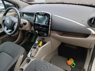 Renault Zoé Zoé (AG) Hatchback 5-drs 46kW (5AQ-601) [46kW]  (06-2012/...) picture 6