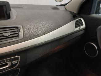 Renault Mégane Megane III Grandtour (KZ) Combi 5-drs 1.5 dCi 110 (K9K-837(K9K-N8)) [8=
1kW]  (02-2009/04-2016) picture 15