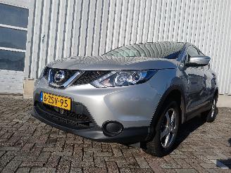 Coche accidentado Nissan Qashqai Qashqai (J11) SUV 1.2 DIG-T 16V (HRA2DDT) [85kW]  (11-2013/...) 2014/4