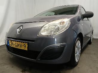 Voiture accidenté Renault Twingo Twingo II (CN) Hatchback 3-drs 1.2 (D7F-800(Euro 4)) [43kW]  (03-2007/=
09-2014) 2008/6