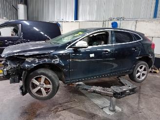 Uttjänta bilar auto Volvo V-40 V40 (MV) Hatchback 5-drs 1.6 D2 (D4162T) [84kW]  (03-2012/12-2016) 2013/1