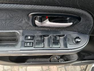 Suzuki Grand-vitara Grand Vitara II (JT) SUV 2.0 16V (J20A) [103kW]  (10-2005/02-2015) picture 11