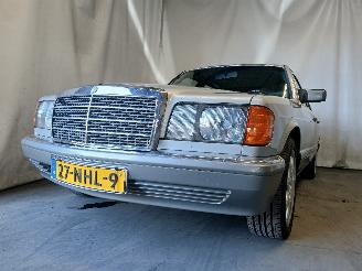 uszkodzony samochody osobowe Mercedes S-klasse S (W126) Sedan 420 SE,SEL (M116.965) [160kW]  (10-1985/12-1987) 1985/10