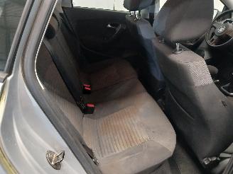 Volkswagen Polo Polo V (6R) Hatchback 1.2 TSI (CBZC(Euro 5)) [66kW]  (05-2011/05-2014)= picture 9