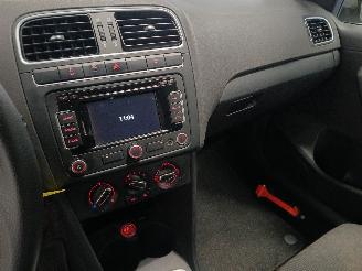 Volkswagen Polo Polo V (6R) Hatchback 1.2 TSI (CBZC(Euro 5)) [66kW]  (05-2011/05-2014)= picture 17