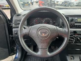 Toyota Corolla Corolla (E12) Hatchback 1.6 16V VVT-i (3ZZFE) [81kW]  (01-2002/12-2006=
) picture 18