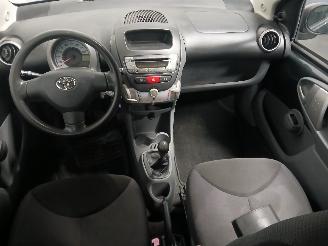 Toyota Aygo Aygo (B10) Hatchback 1.0 12V VVT-i (1KR-FE) [50kW]  (07-2005/05-2014) picture 11