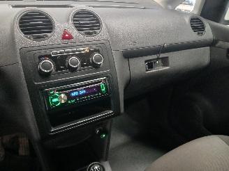 Volkswagen Caddy Caddy III (2KA,2KH,2CA,2CH) Van 1.6 TDI 16V (CAYE) [55kW]  (08-2010/05=
-2015) picture 16