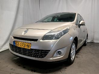 uszkodzony samochody osobowe Renault Scenic Grand Scénic III (JZ) MPV 1.6 dCi (R9M-402(R9M-A4)) [96kW]  (04-2011=
/12-2016) 2012/1