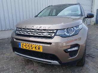 skadebil auto Land Rover Discovery Discovery Sport (LC) Terreinwagen 2.0 TD4 180 16V (204DTD(AJ20D4)) [13=
2kW]  (06-2015/...) 2016/11