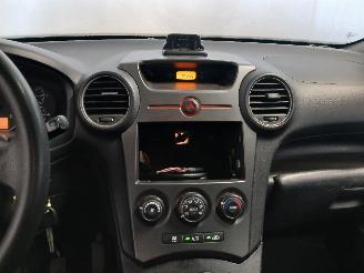 Kia Carens Carens III (FG) MPV 2.0i CVVT 16V (G4KA) [106kW]  (09-2006/06-2013) picture 17