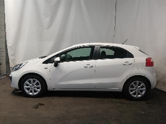 Kia Rio Rio III (UB) Hatchback 1.1 CRDi VGT 12V (D3FA) [55kW]  (09-2011/12-201=
7) picture 4