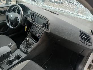 Seat Leon Leon (5FB) Hatchback 5-drs 1.6 TDI 16V (CLHB(Euro 5)) [66kW]  (11-2012=
/08-2018) picture 7