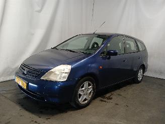 Honda Stream Stream I (RN) MPV 2.0 16V VTEC (K20A5) [115kW]  (05-2001/09-2006) picture 3