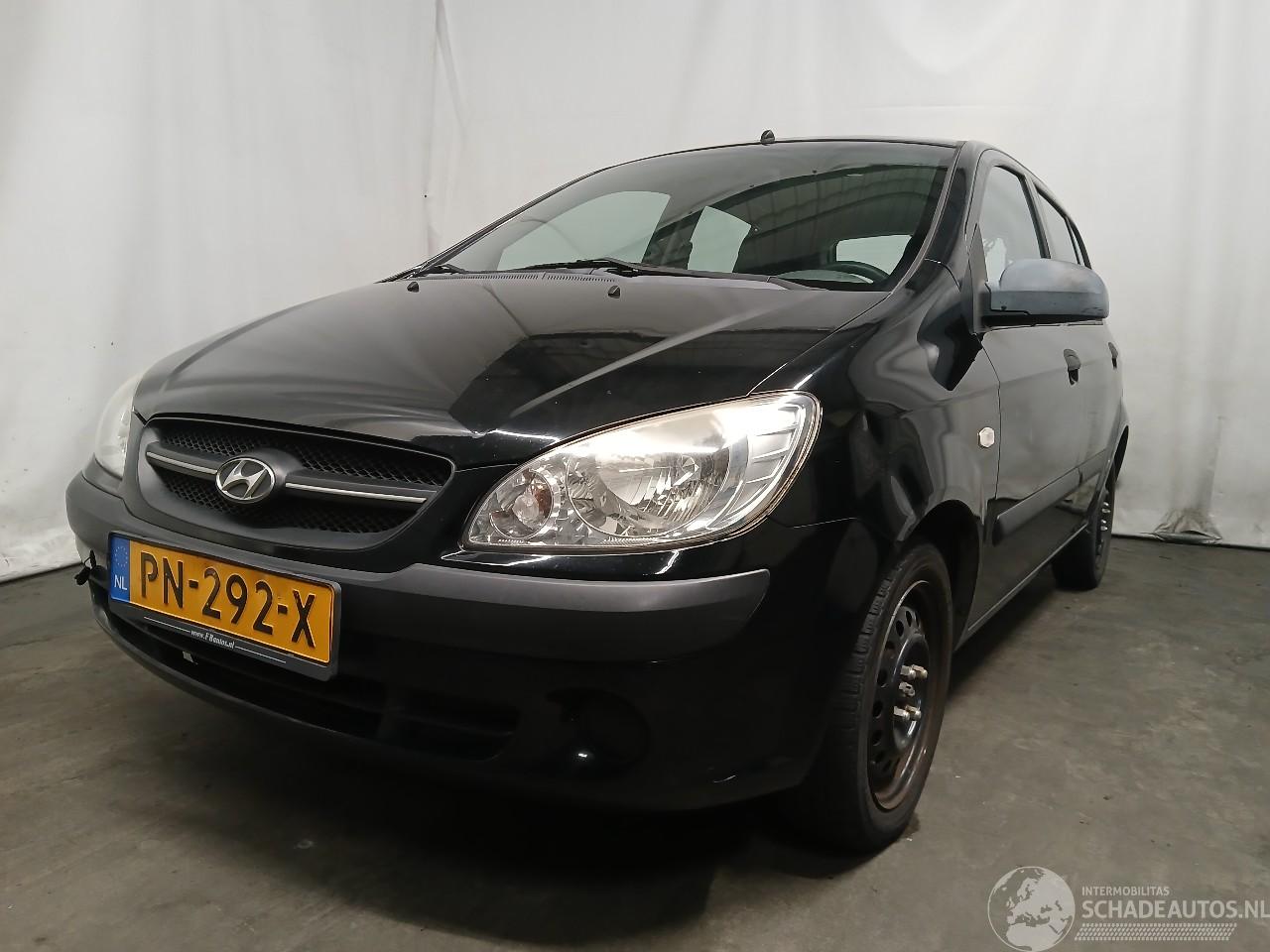 Hyundai Getz Getz Hatchback 1.1i 12V (G4HG) [49kW]  (09-2005/06-2009)