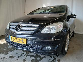 Auto incidentate Mercedes B-klasse B (W245) Hatchback 2.0 B-200 16V (M266.960) [100kW]  (03-2005/11-2011)= 2008/2